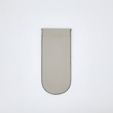 Load image into Gallery viewer, GAG - Sunglasses Case (Oyster)

